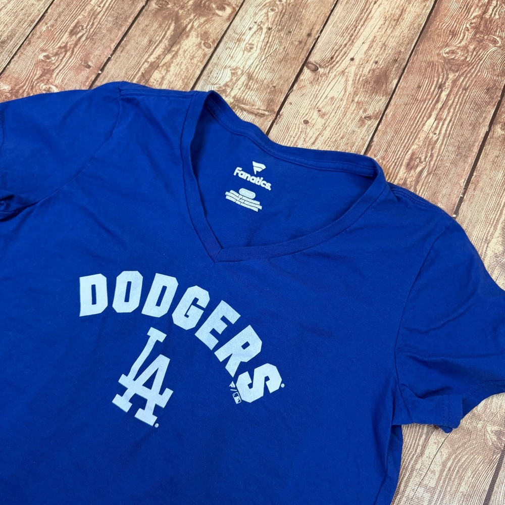 Fanatics MLB Los Angeles Dodgers T Shirt Womens Medium Blue V Neck Graphic